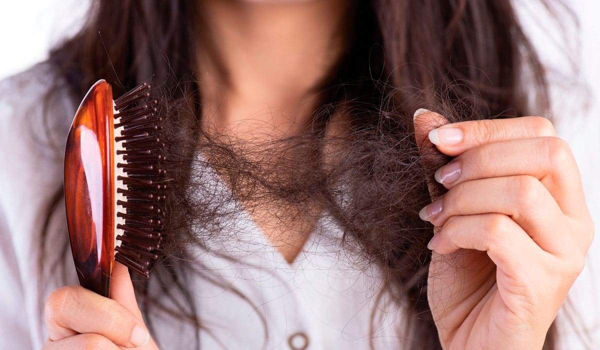 ¿Por qué se cae el cabello?